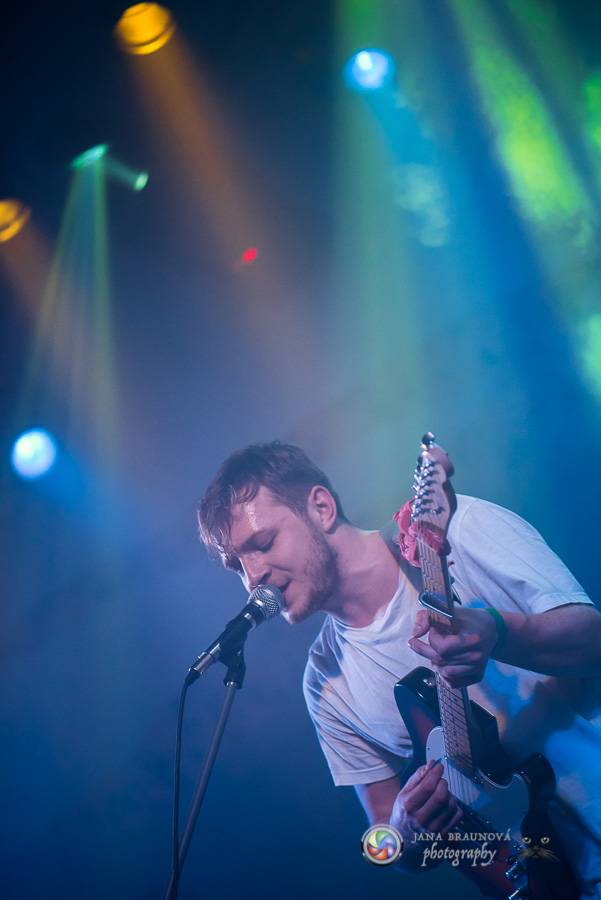 Thom Artway a teepee zavítali do plzeňského klubu Buena Vista