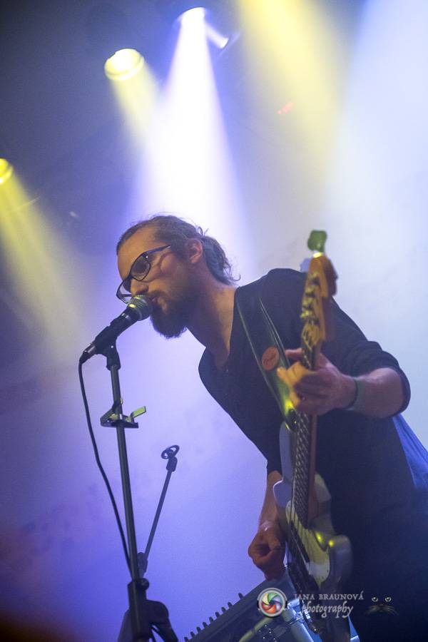 Thom Artway a teepee zavítali do plzeňského klubu Buena Vista