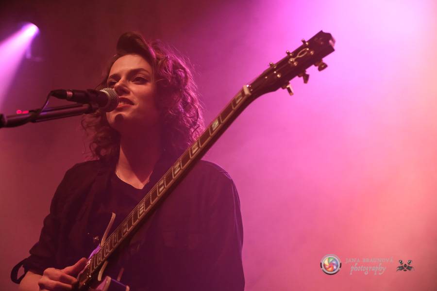 Thom Artway a teepee zavítali do plzeňského klubu Buena Vista