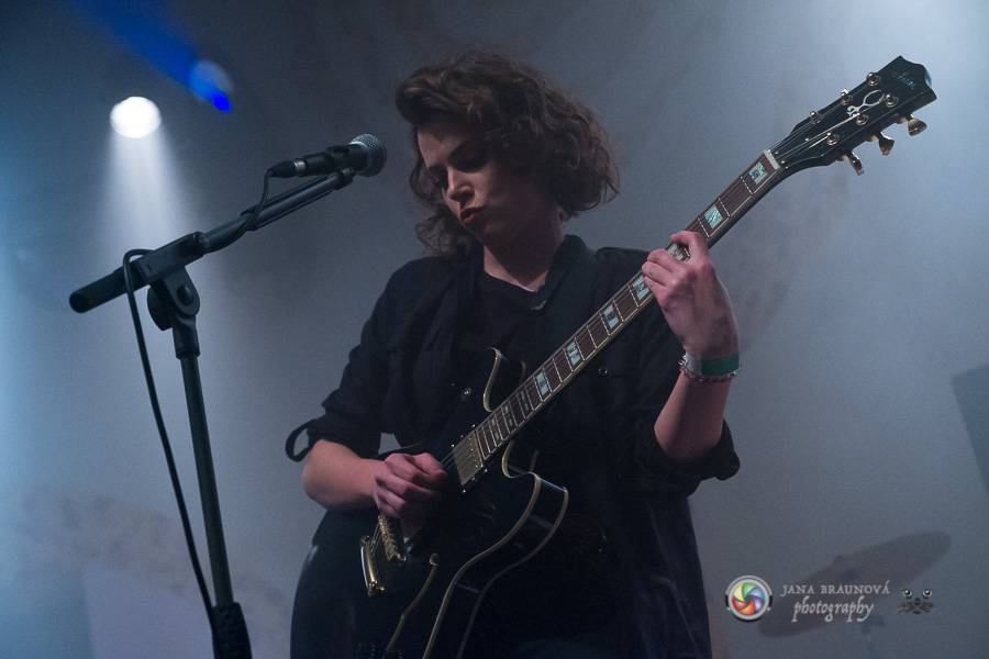 Thom Artway a teepee zavítali do plzeňského klubu Buena Vista