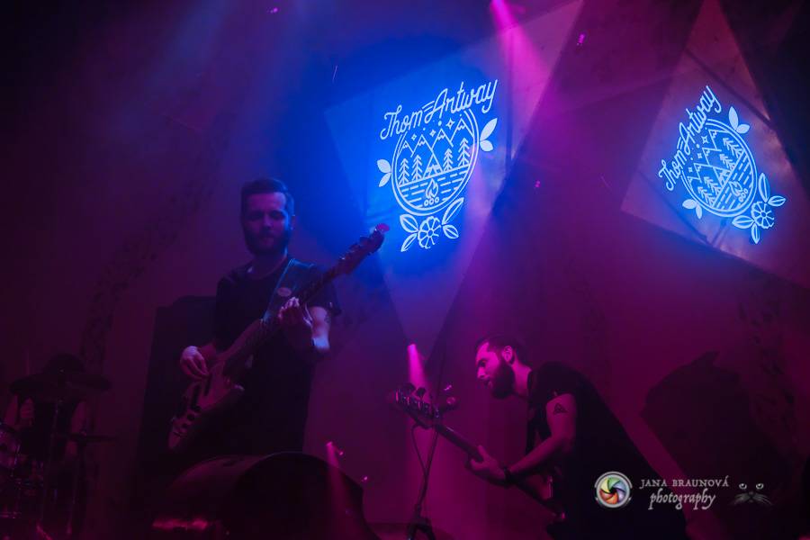 Thom Artway a teepee zavítali do plzeňského klubu Buena Vista