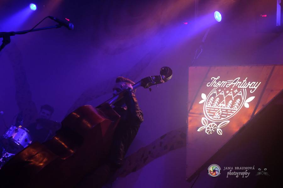 Thom Artway a teepee zavítali do plzeňského klubu Buena Vista