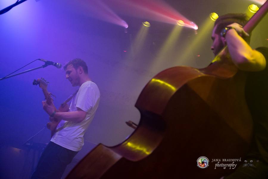 Thom Artway a teepee zavítali do plzeňského klubu Buena Vista