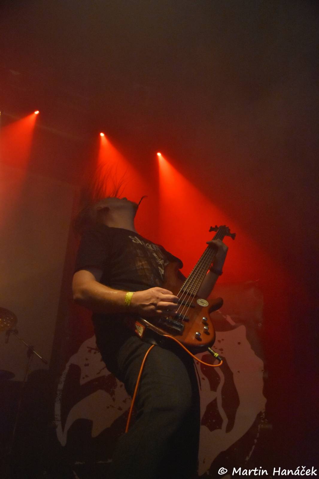 V Divadle Pod Lampou zněly ostré kytary, vystoupili Middledark a Search and Destroy
