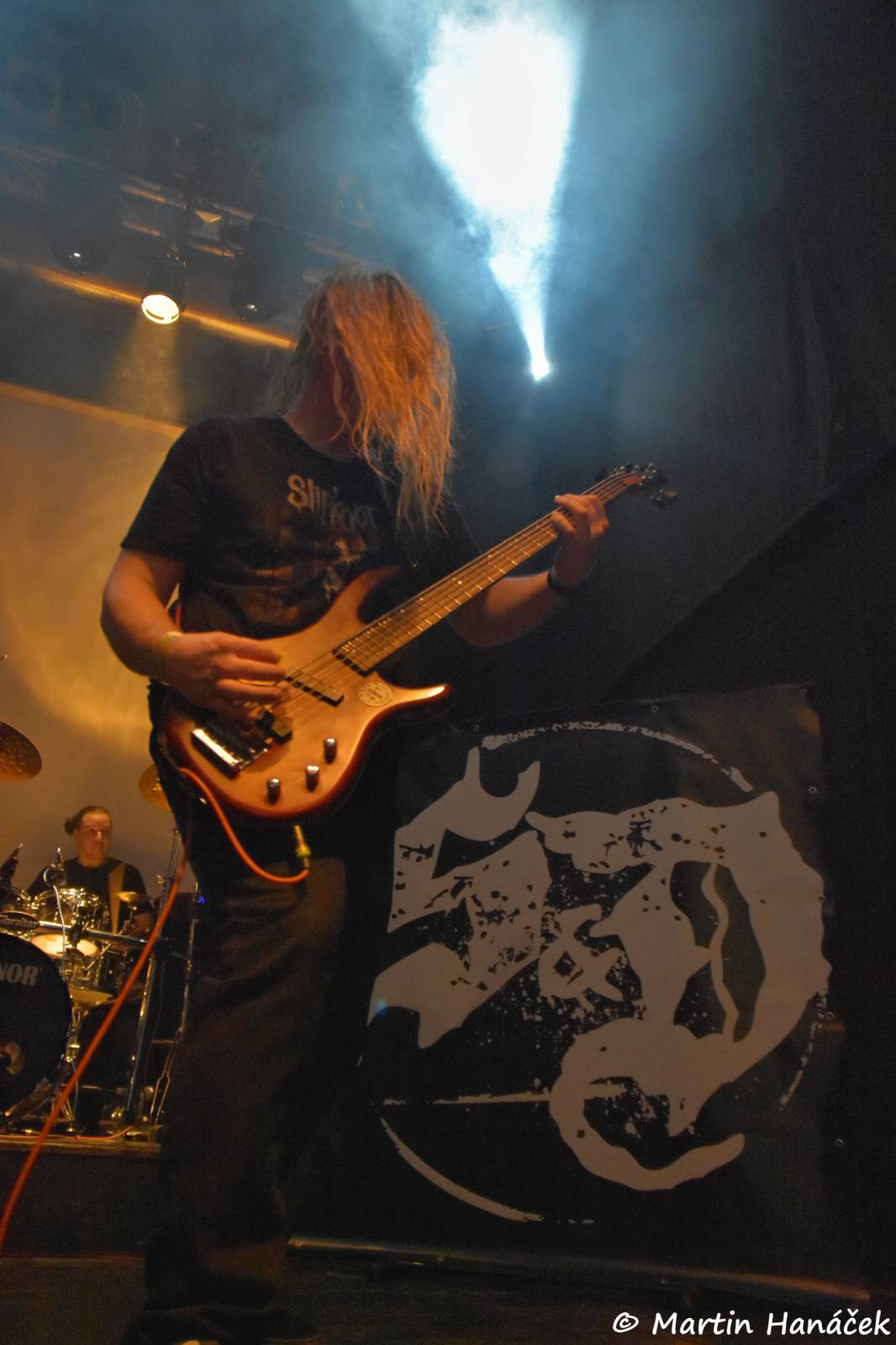 V Divadle Pod Lampou zněly ostré kytary, vystoupili Middledark a Search and Destroy