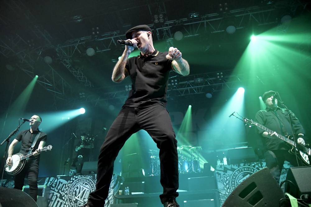 Punkeři Dropkick Murphys napumpovali vyprodanou Malou sportovní halu v Praze neuvěřitelnou energií
