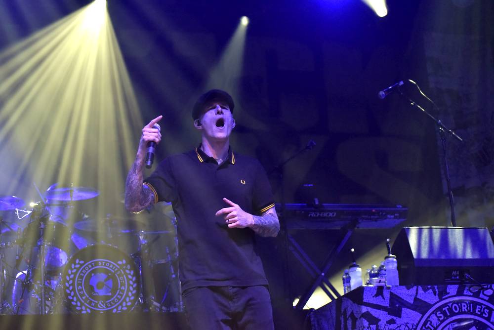 Punkeři Dropkick Murphys napumpovali vyprodanou Malou sportovní halu v Praze neuvěřitelnou energií