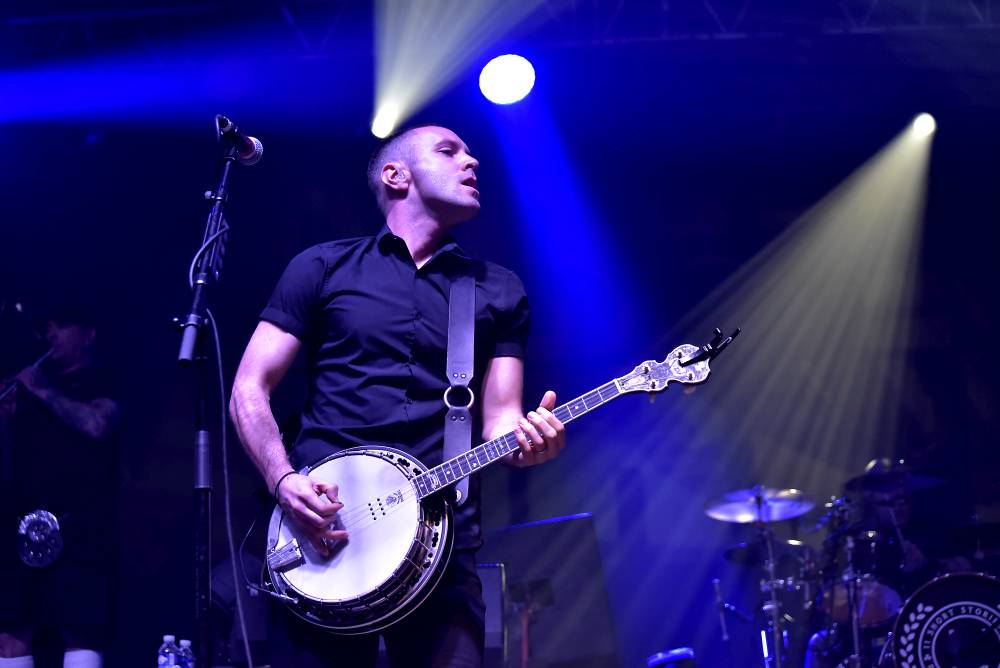 Punkeři Dropkick Murphys napumpovali vyprodanou Malou sportovní halu v Praze neuvěřitelnou energií