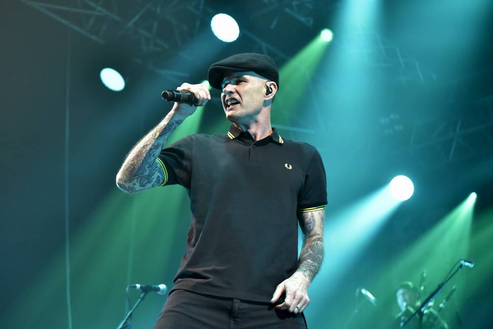 Punkeři Dropkick Murphys napumpovali vyprodanou Malou sportovní halu v Praze neuvěřitelnou energií