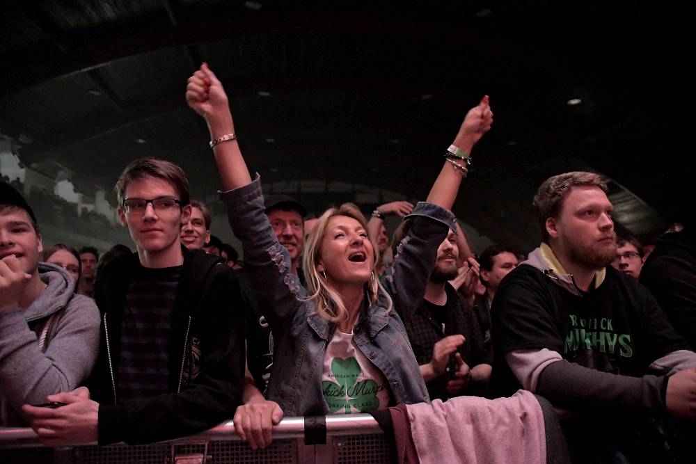 Punkeři Dropkick Murphys napumpovali vyprodanou Malou sportovní halu v Praze neuvěřitelnou energií