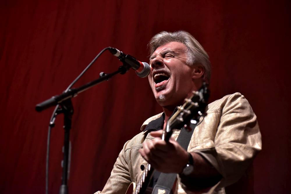 Punkeři Dropkick Murphys napumpovali vyprodanou Malou sportovní halu v Praze neuvěřitelnou energií