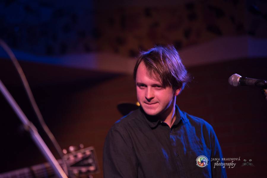 Skupina dobře vypadajících mužů Poletíme? přivedla fanoušky v Plzni do varu