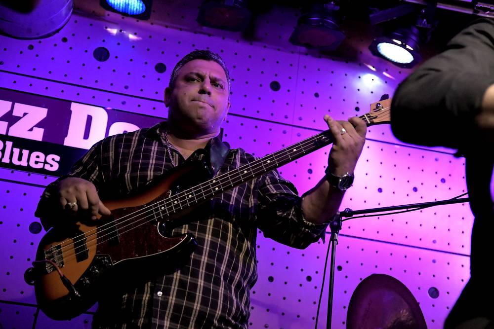 Terne Čhave rozjeli cikánský mejdan. V Jazz Docku předvedli svůj rom'n'roll