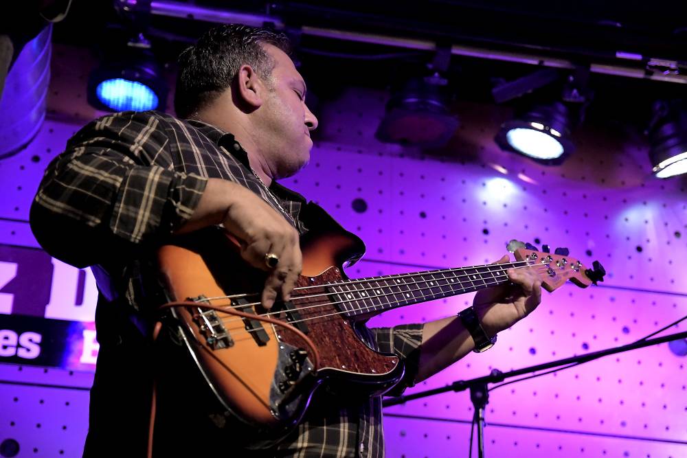 Terne Čhave rozjeli cikánský mejdan. V Jazz Docku předvedli svůj rom'n'roll