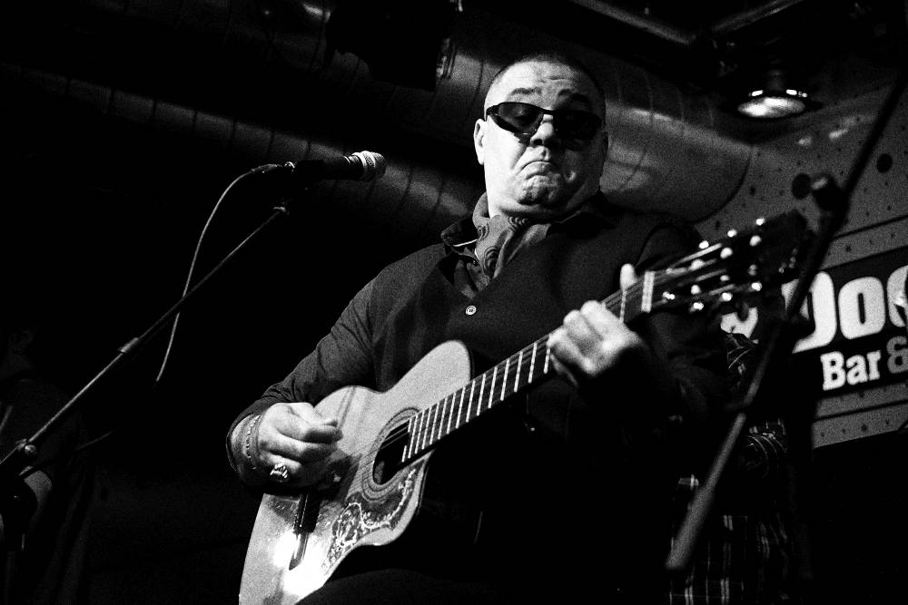 Terne Čhave rozjeli cikánský mejdan. V Jazz Docku předvedli svůj rom'n'roll