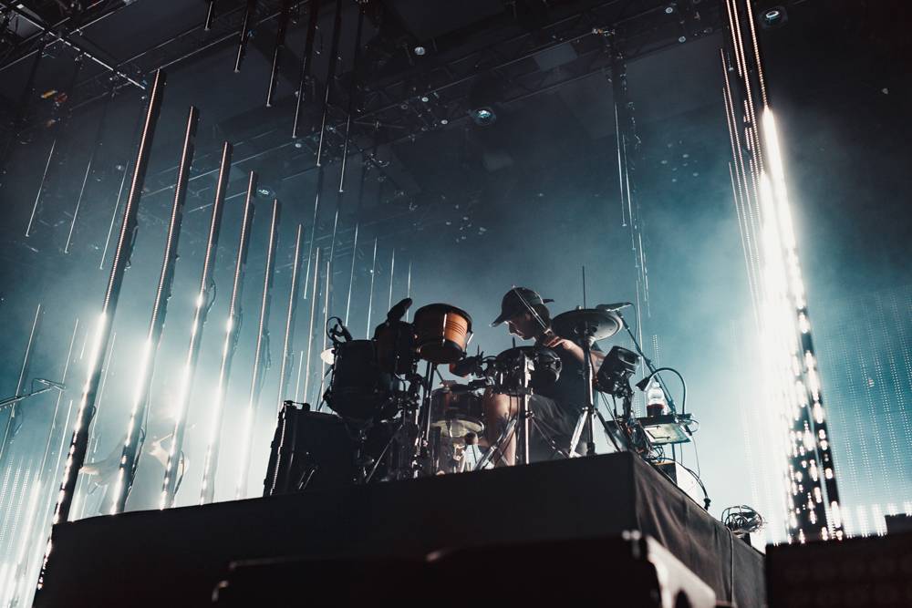 Alt-J přivezli do vyprodaného Fora Karlín novou desku Relaxer