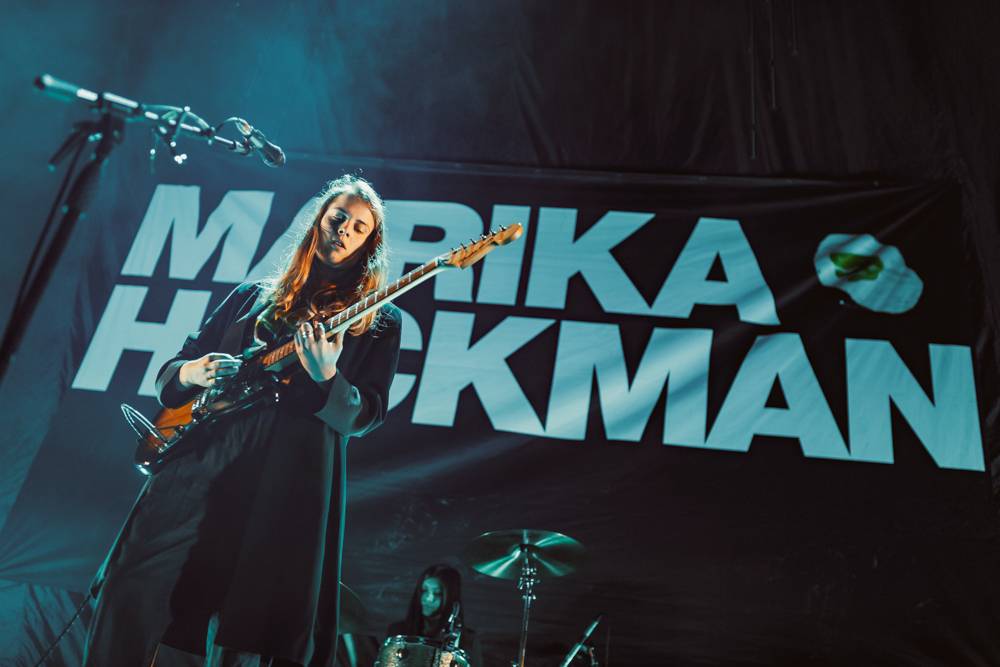 Alt-J přivezli do vyprodaného Fora Karlín novou desku Relaxer