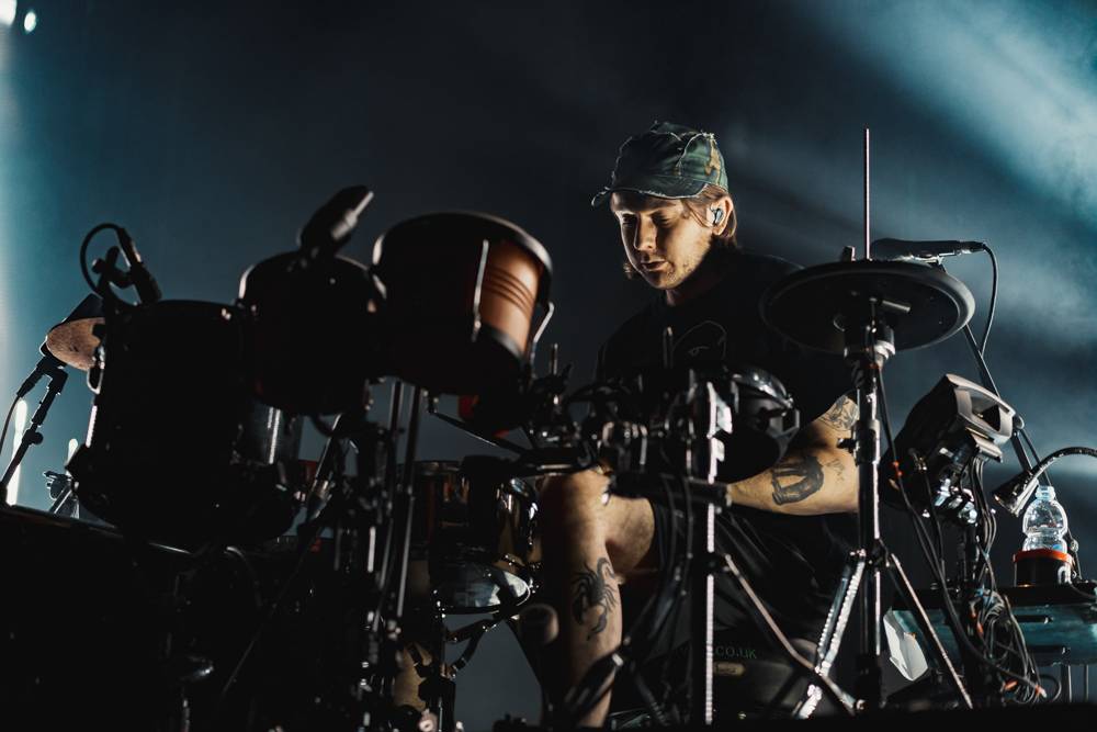 Alt-J přivezli do vyprodaného Fora Karlín novou desku Relaxer