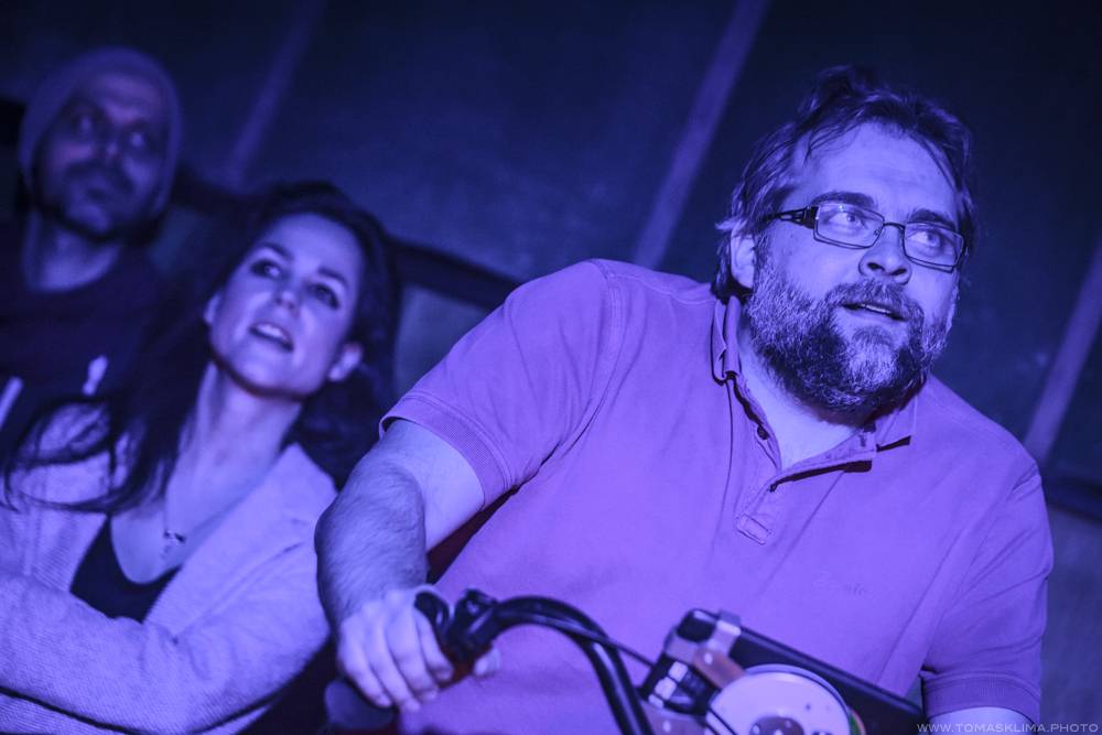 Tata Bojs oslavili dvacet let kina Aero originálním cyklokoncertem