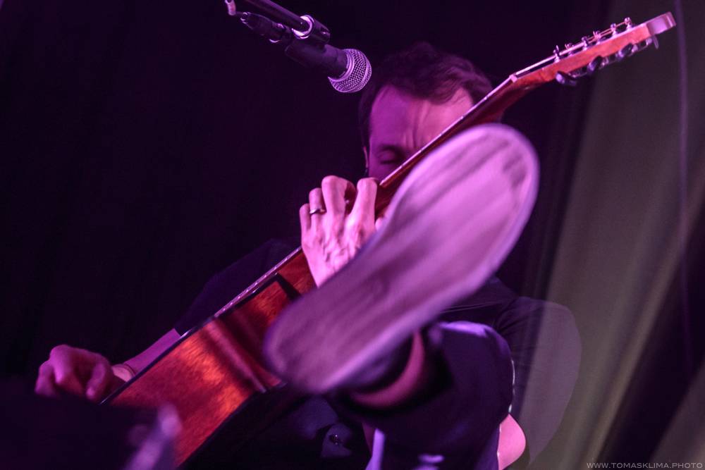 Tata Bojs oslavili dvacet let kina Aero originálním cyklokoncertem