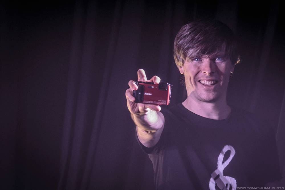 Tata Bojs oslavili dvacet let kina Aero originálním cyklokoncertem