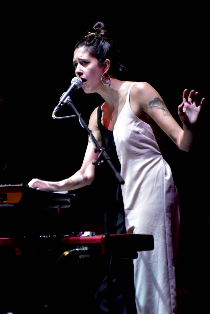 Iron & Wine dobyl Divadlo Hybernia hned napoprvé