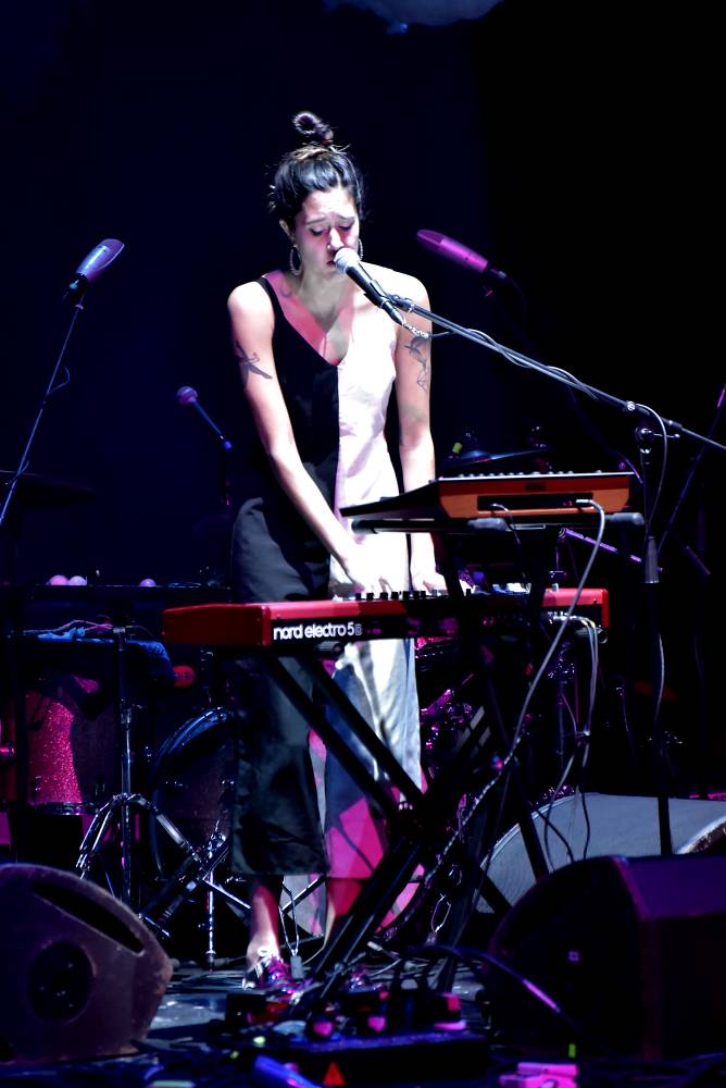 Iron & Wine dobyl Divadlo Hybernia hned napoprvé