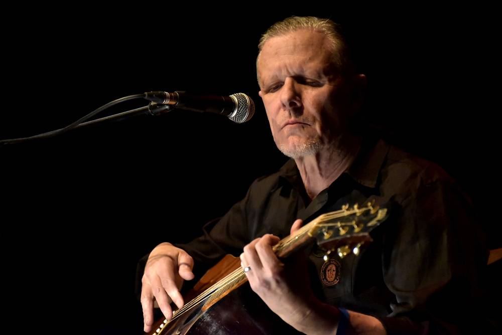 Michael Gira v Praze dokázal, že po konci Swans má i sólově co nabídnout