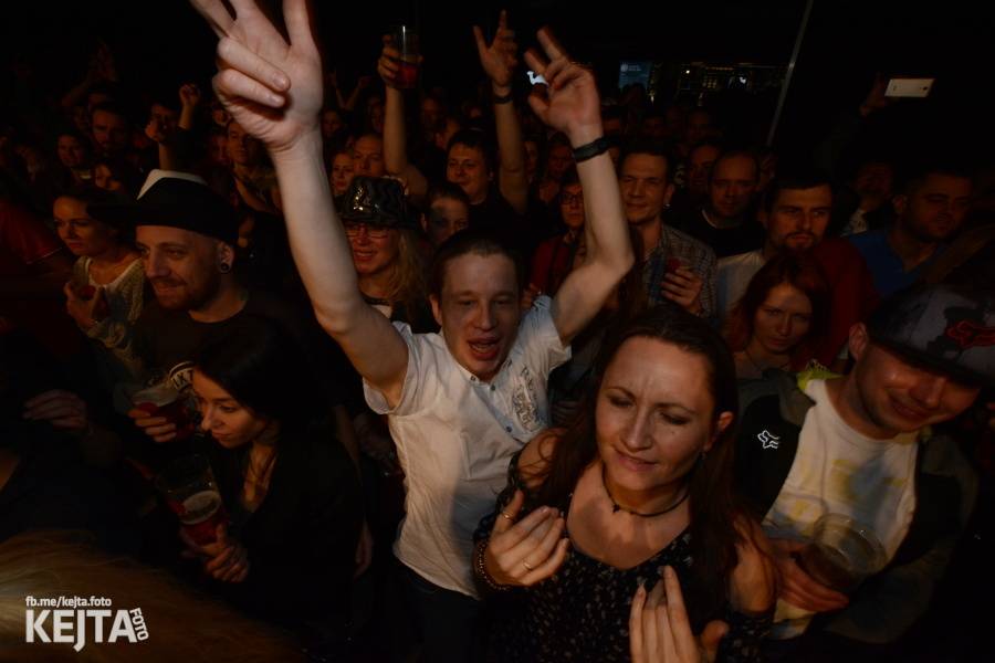 Polemic rozjeli v Lucerna Music Baru ValentýnSKA party 