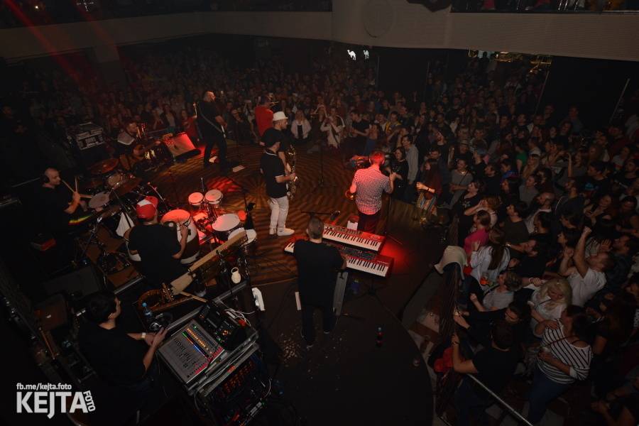 Polemic rozjeli v Lucerna Music Baru ValentýnSKA party 