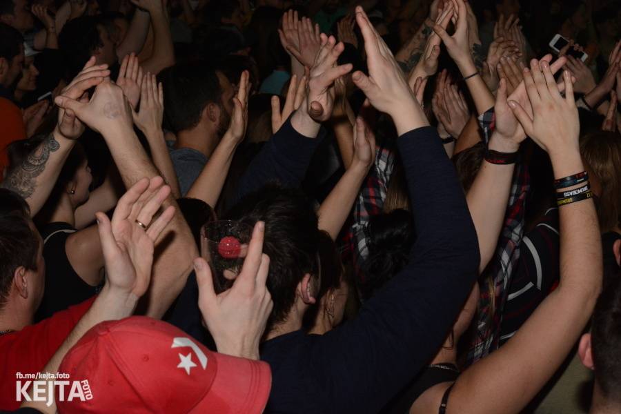 Polemic rozjeli v Lucerna Music Baru ValentýnSKA party 