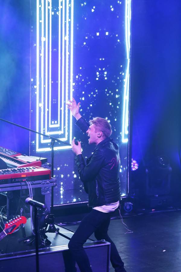 Nechybělo moc a Mandrage v Sonu nazahráli. Zlobila je technika