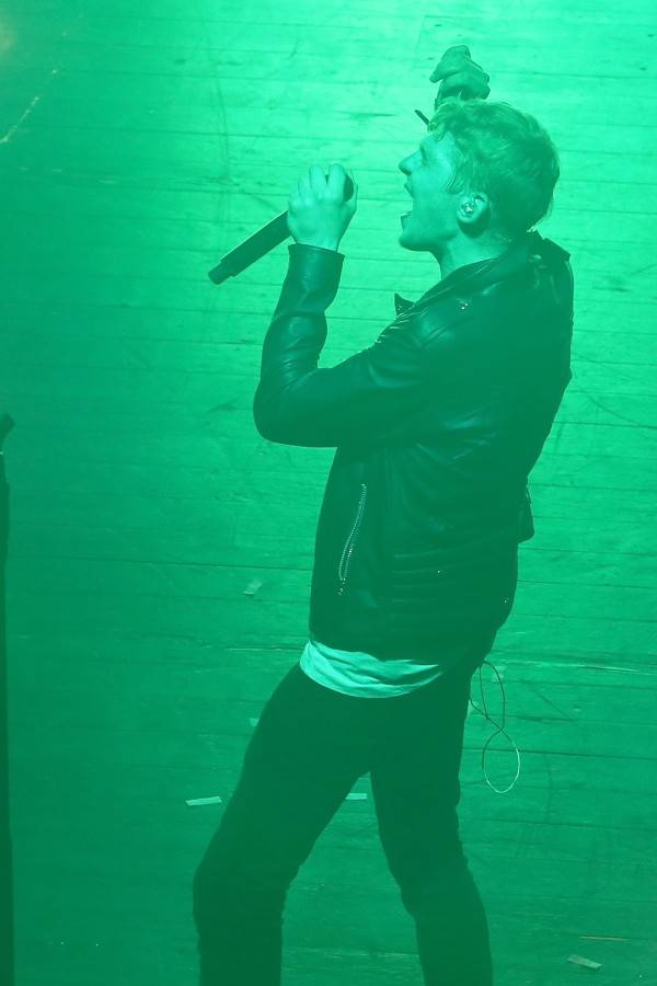 Nechybělo moc a Mandrage v Sonu nazahráli. Zlobila je technika