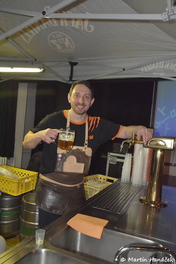 Dymytry slaví Patnáct let pod maskou, tleskala jim vyprodaná Šeříkovka v Plzni