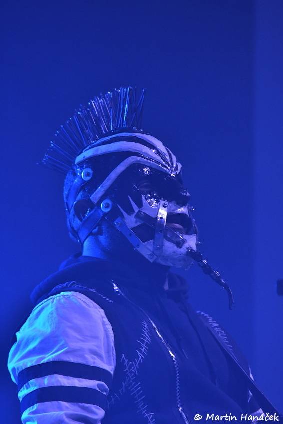 Dymytry slaví Patnáct let pod maskou, tleskala jim vyprodaná Šeříkovka v Plzni