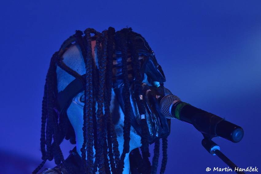 Dymytry slaví Patnáct let pod maskou, tleskala jim vyprodaná Šeříkovka v Plzni