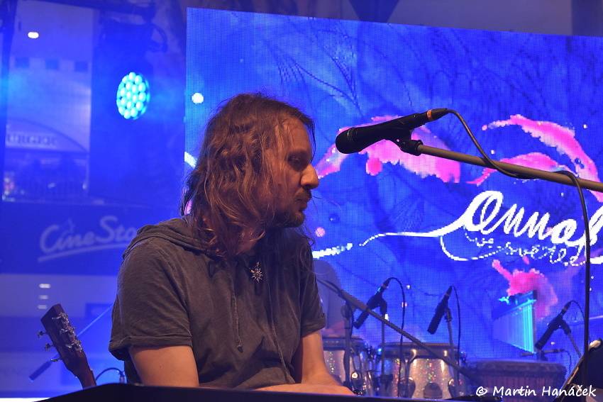 Valentýnská party Žebříku v Plzni: Fanoušky potěšili Anna K., Pokáč i Honza Křížek