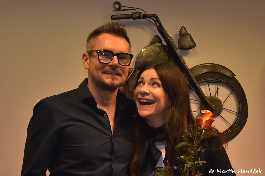 Valentýnská party Žebříku v Plzni: Fanoušky potěšili Anna K., Pokáč i Honza Křížek