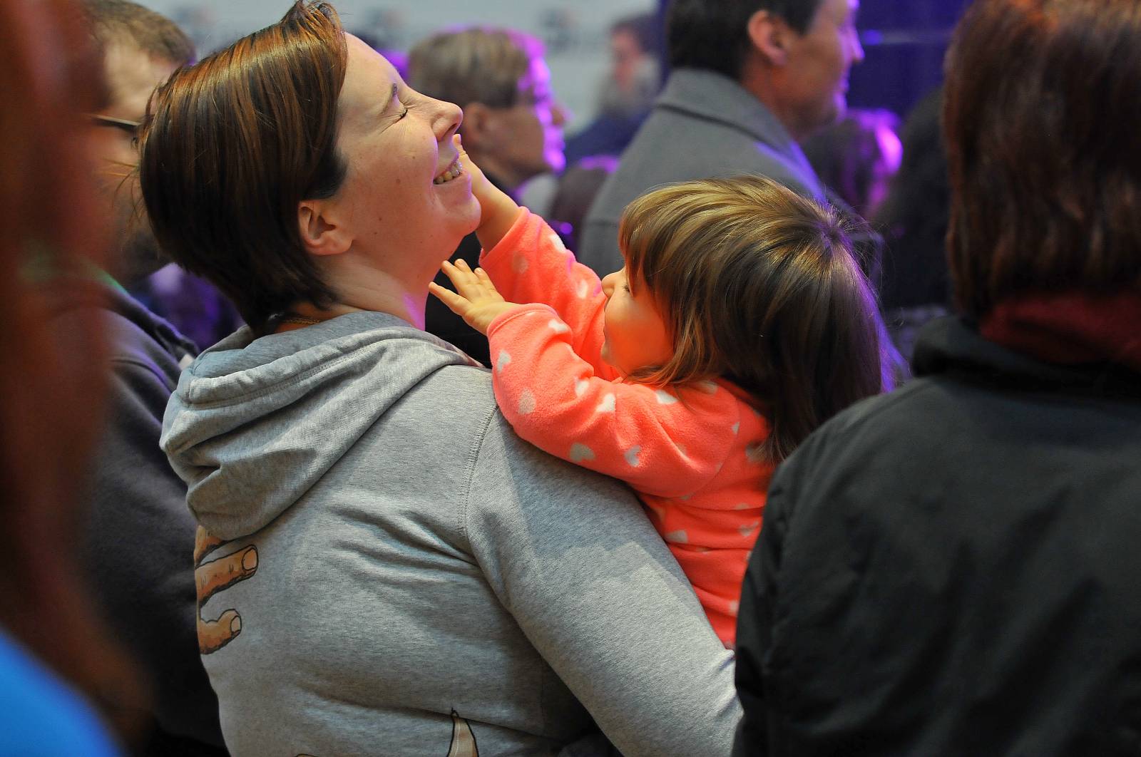 Anna K., Pokáč a Honza Křížek bavili návštěvníky Valentýnské party Žebříku