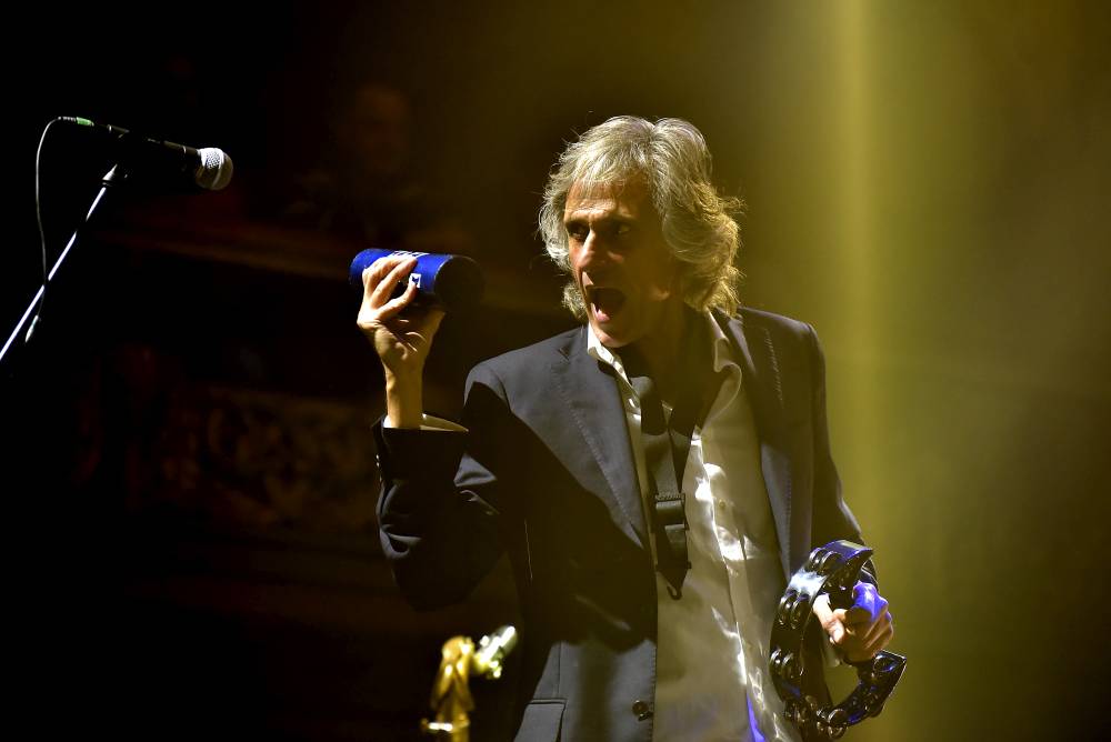 The Dire Straits Experience zahráli v pražské Lucerně všechny legendární hity původních Dire Straits