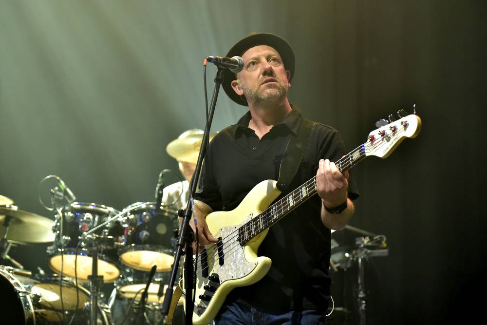 The Dire Straits Experience zahráli v pražské Lucerně všechny legendární hity původních Dire Straits