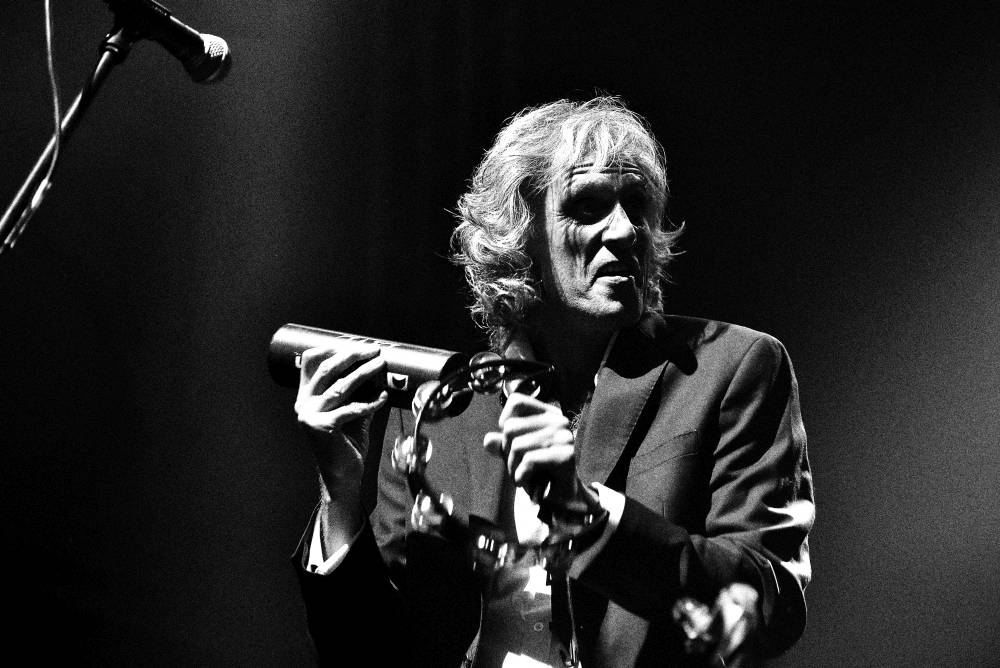 The Dire Straits Experience zahráli v pražské Lucerně všechny legendární hity původních Dire Straits