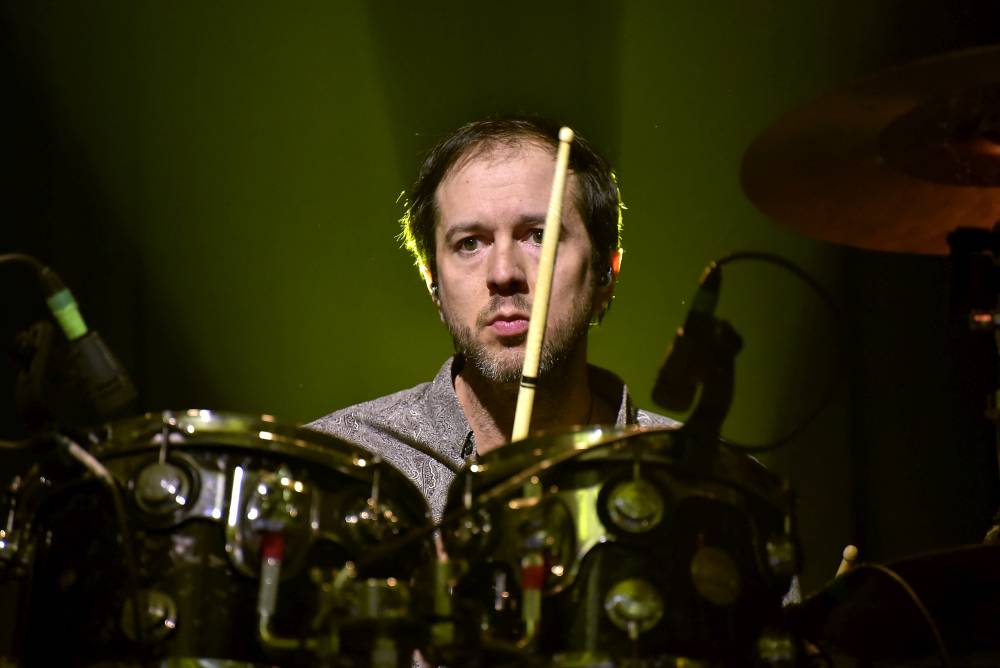 The Dire Straits Experience zahráli v pražské Lucerně všechny legendární hity původních Dire Straits