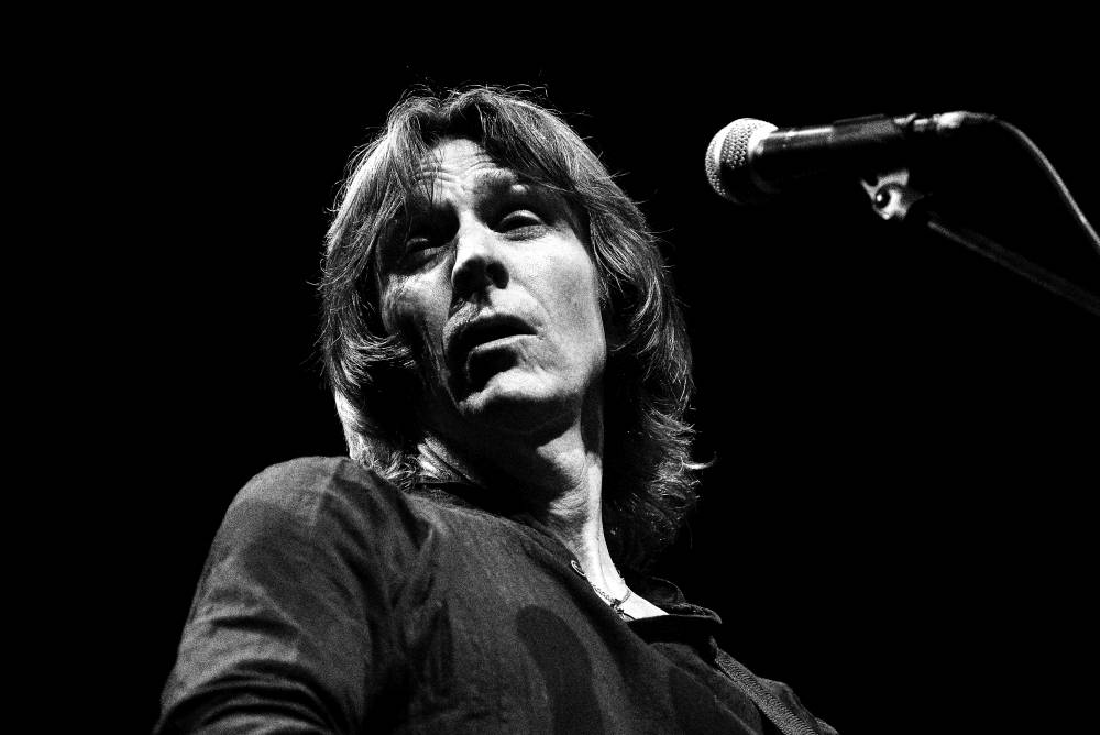 The Dire Straits Experience zahráli v pražské Lucerně všechny legendární hity původních Dire Straits