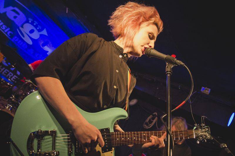 Mucha zazpívala své peprné songy v pražském Vagonu