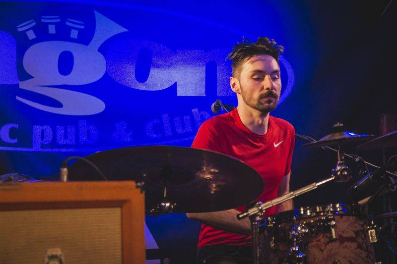 Mucha zazpívala své peprné songy v pražském Vagonu