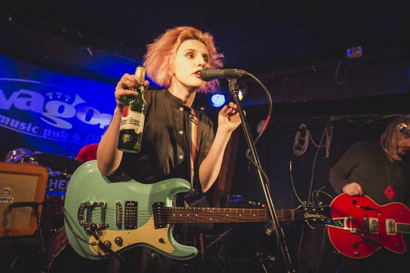 Mucha zazpívala své peprné songy v pražském Vagonu