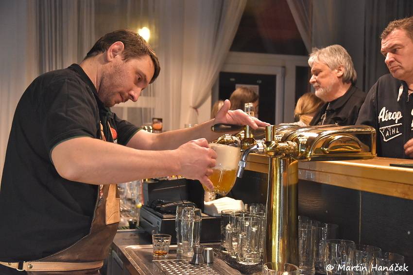 David Reece, bývalý zpěvák Accept, přijel se svými Sainted Sinners do Plzně