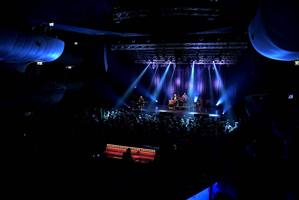 Brněnským Sono centrem zněl hit House Of The Rising Sun v podání The Animals and Friends 