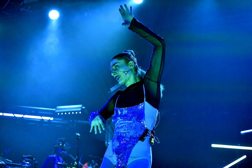 Fever Ray ve Foru Karlín ukázala svoji extrovertní stránku